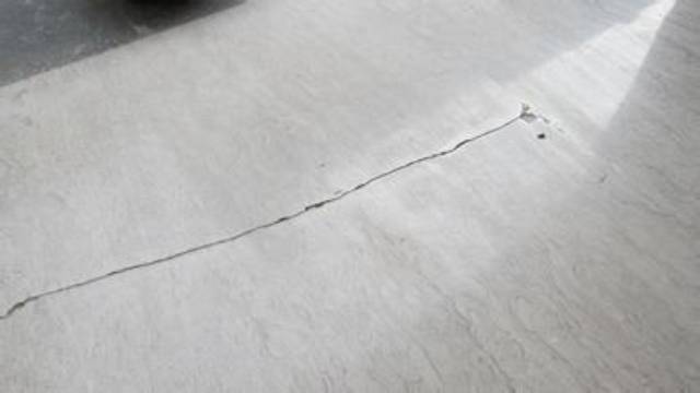 石材破裂 石材破裂